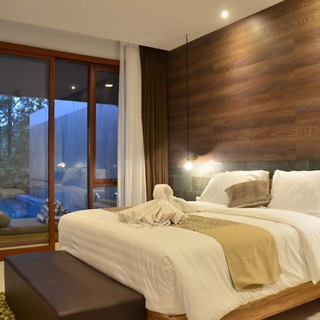 Anindya Hill View Villa 7 Bedrooms With A Private Swimming Pool Bandung Exterior foto