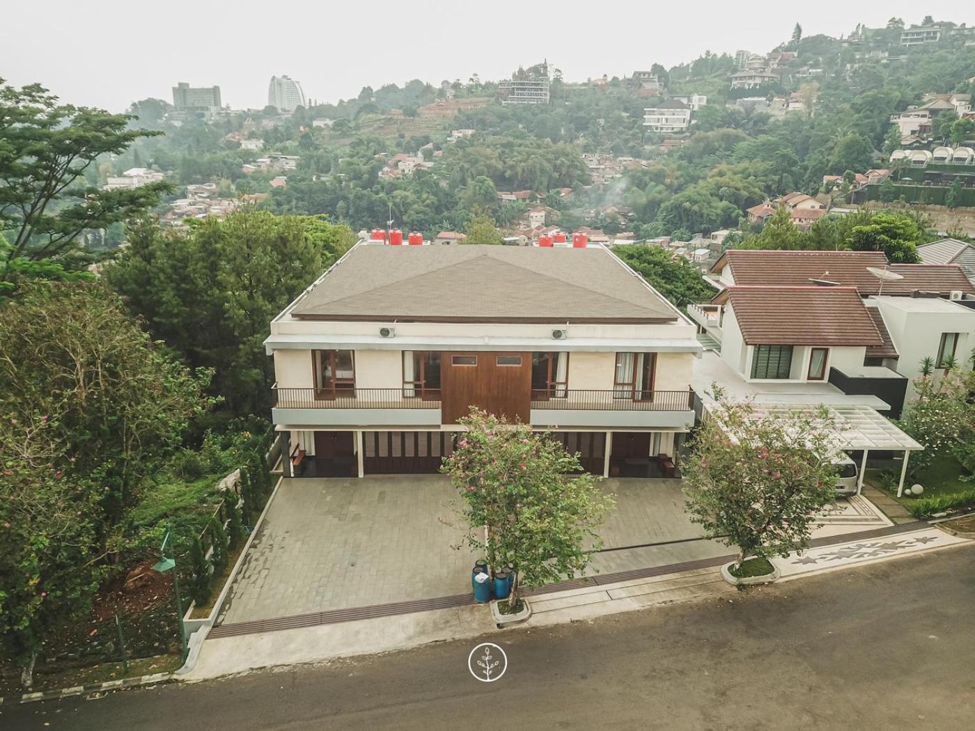 Anindya Hill View Villa 7 Bedrooms With A Private Swimming Pool Bandung Exterior foto