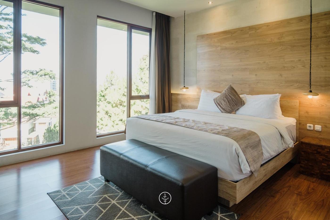Anindya Hill View Villa 7 Bedrooms With A Private Swimming Pool Bandung Exterior foto
