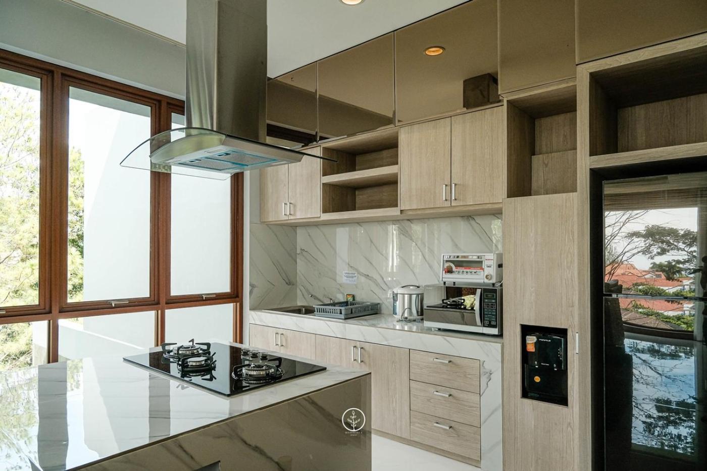Anindya Hill View Villa 7 Bedrooms With A Private Swimming Pool Bandung Exterior foto