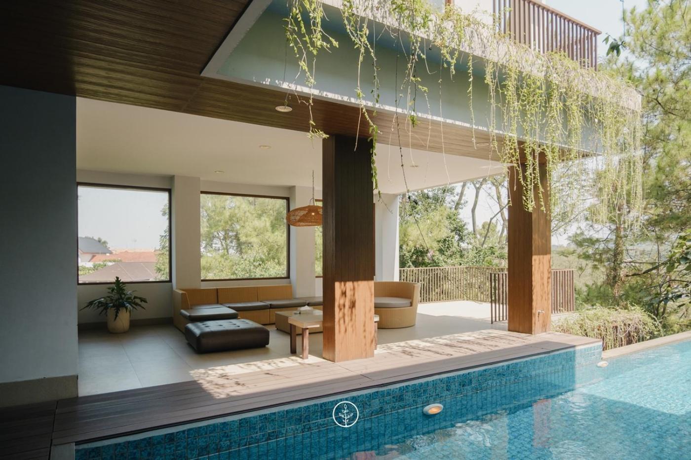 Anindya Hill View Villa 7 Bedrooms With A Private Swimming Pool Bandung Exterior foto